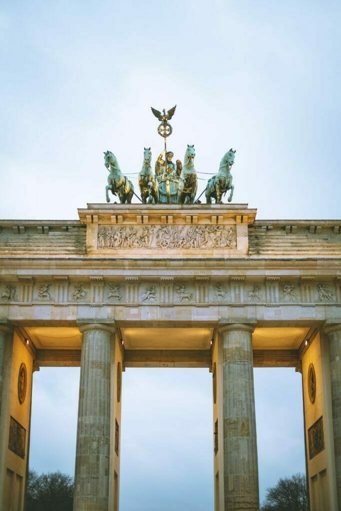 Deutschland verlassen Wohnsitz abmelden